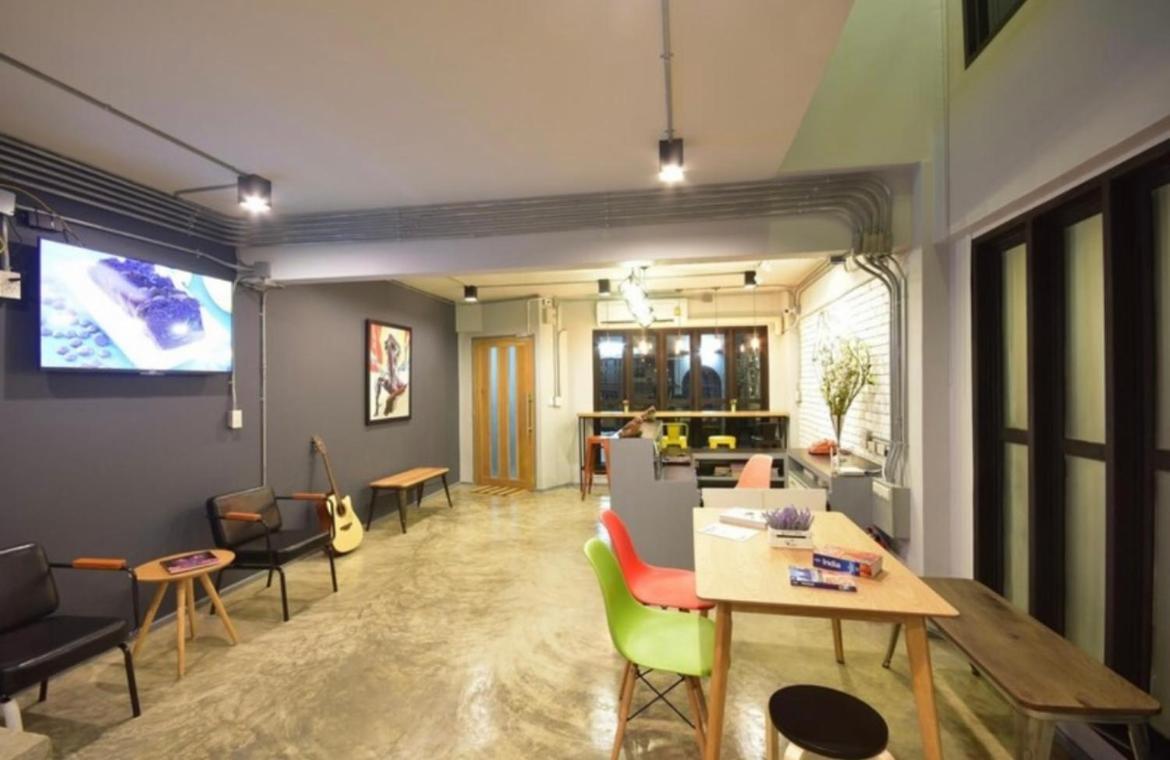 Bangkok Silom Chat Box Hostel Εξωτερικό φωτογραφία