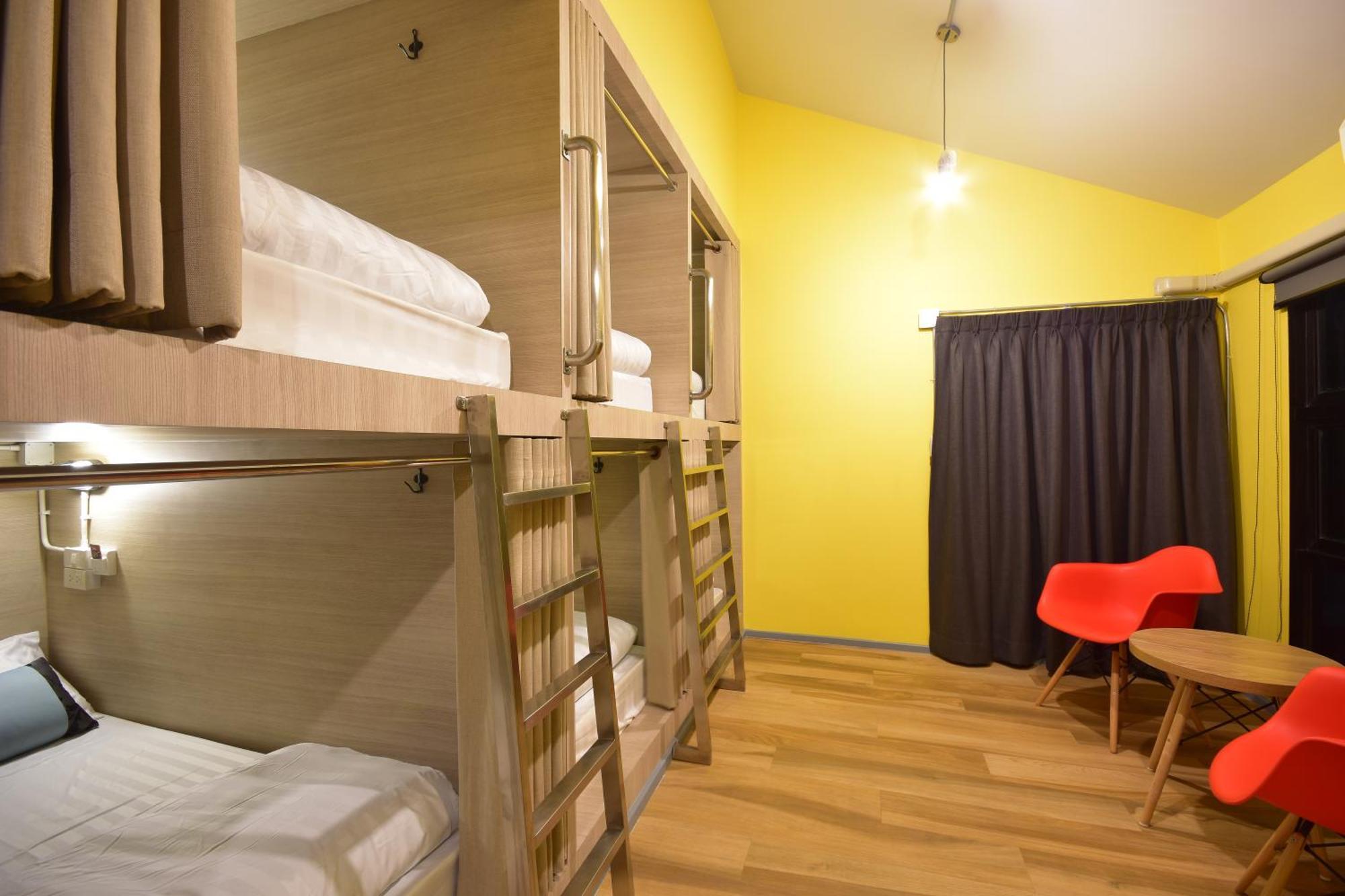 Bangkok Silom Chat Box Hostel Εξωτερικό φωτογραφία